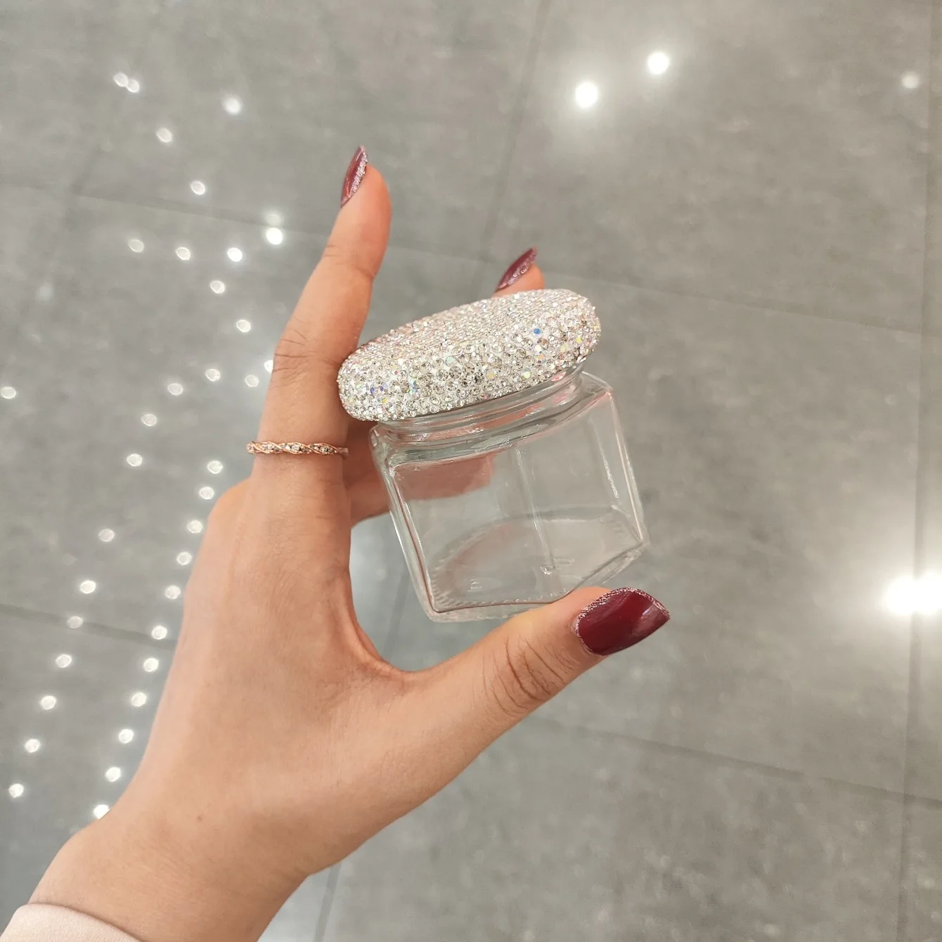 inlaid with artificial diamonds, golden bean storage glass, transparent empty bottle, mini small items