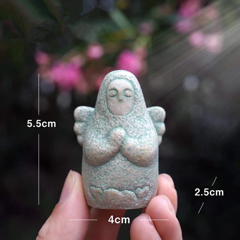 Cursed Muse Statue BOTW Stone Statue Zelda Game Props Collectible Tabletop Decorations view 5