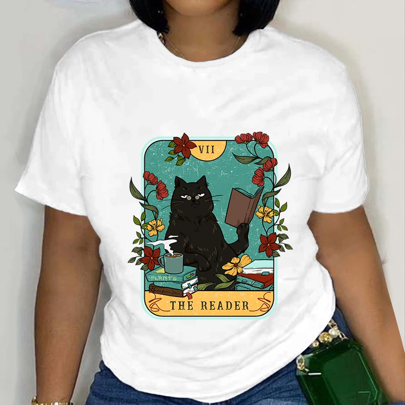 Funny Black Cat The Reader Print T Shirt Women Fashion Vintage Kitten Coffee Streetwear Harajuku Short Sleeve Plus Size Tshirt