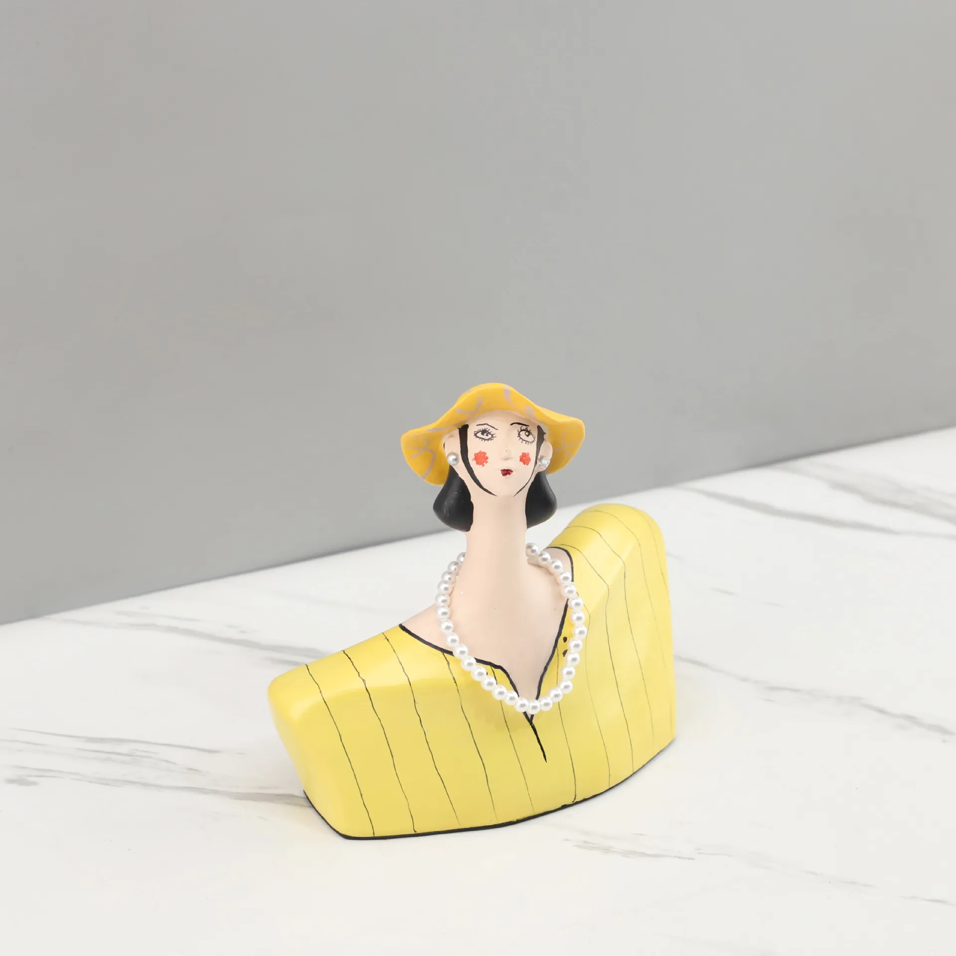 Modern light luxury French elegant yellow pearl lady ornament living room study entrance office home decoration