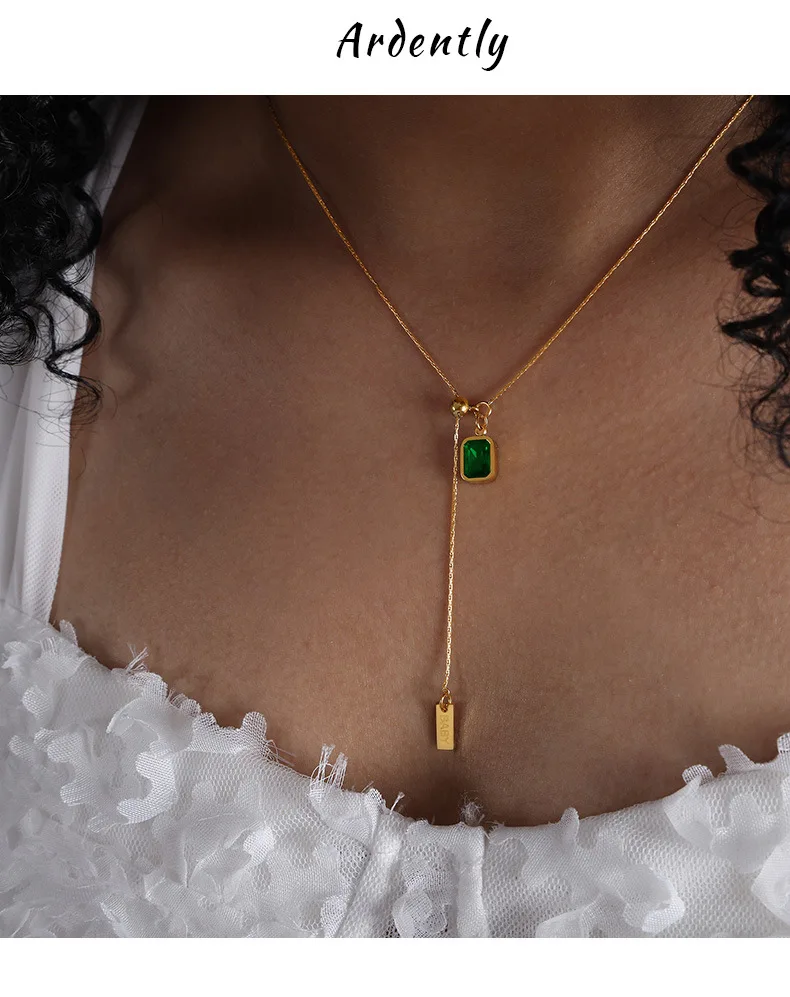 Grüne Zirkon-Anhänger-Halsketten aus Edelstahl, 18 Karat vergoldet, wasserdicht, nicht anlaufend, verstellbare Kette für Damen – Detail 3