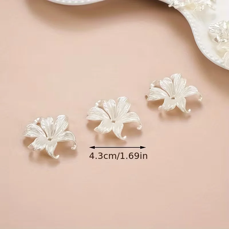 20pcs White Big Iris Flower Beads Charms for Jewelry Making Handmade Necklace Earrings Key Chain Additions view 2