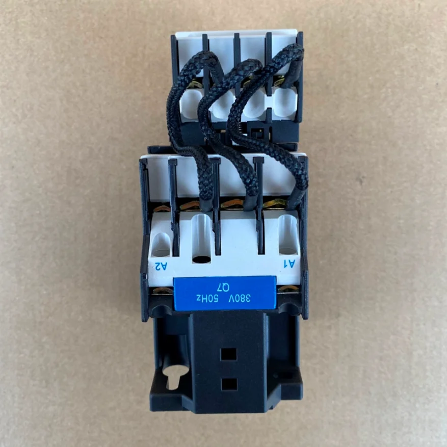 CJ19-63 Ui 500V 220V 380VAC Coil 63A Pole 1NO Changeover Capacitor AC Contactor