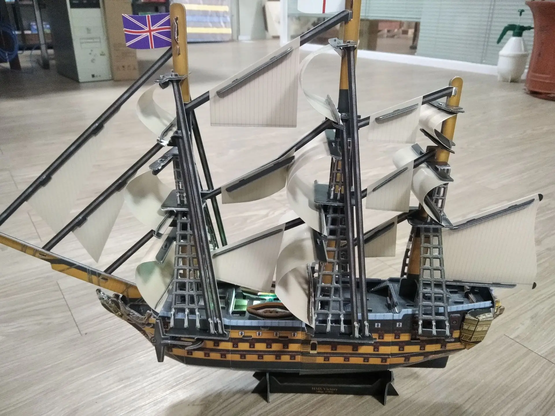 3d Stereo Puzzle Royal Victory With Led Lights Children's Assembled Boat Model Toys Birthday Gift p005