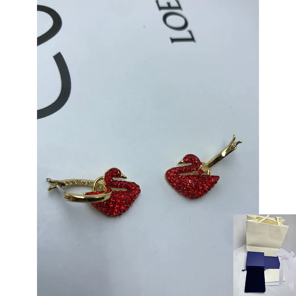 New Fashionable Water Drop shaped Red Swan Earrings Versatile Romantic Holiday Party Gift