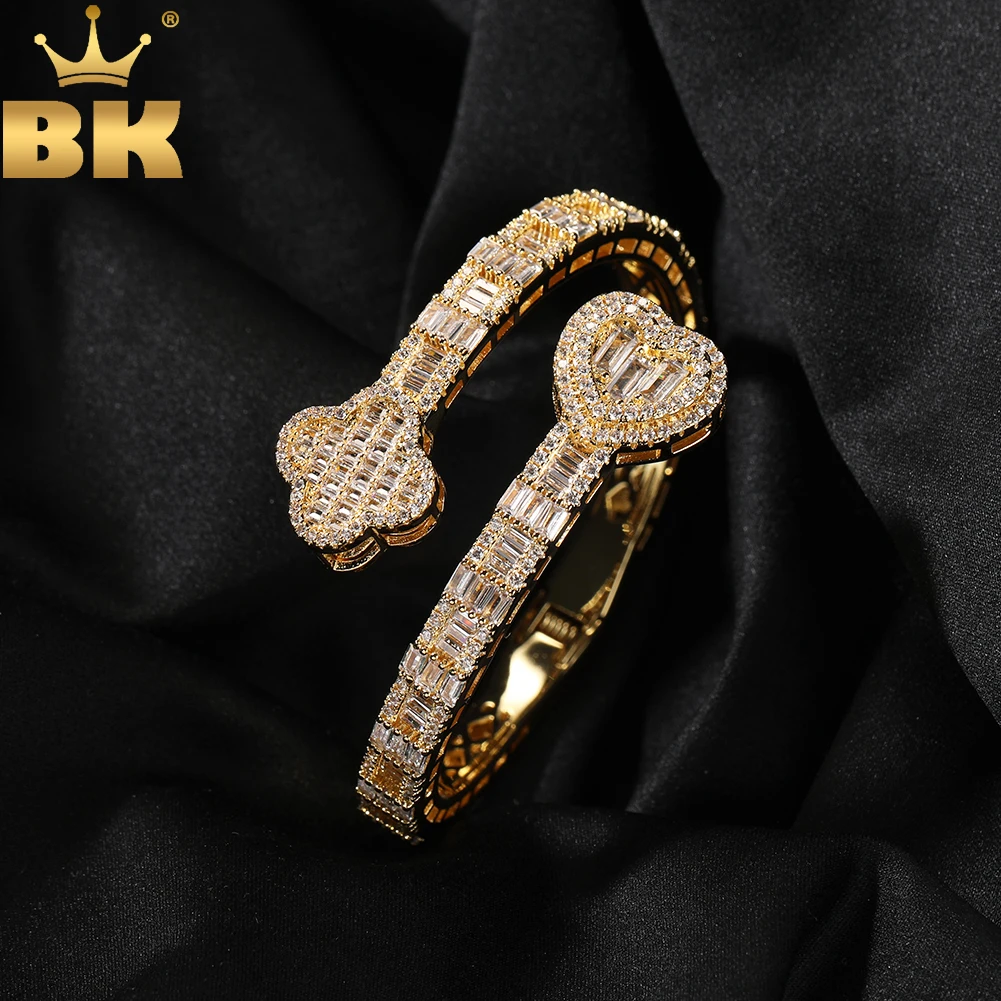 

THE BLING KING Four-Leaf-Clover With Heart Cuff Bangle Iced Cubic Zirconia Luxury Wrist Rapper Hiphop Jewelry Punk Bracelet