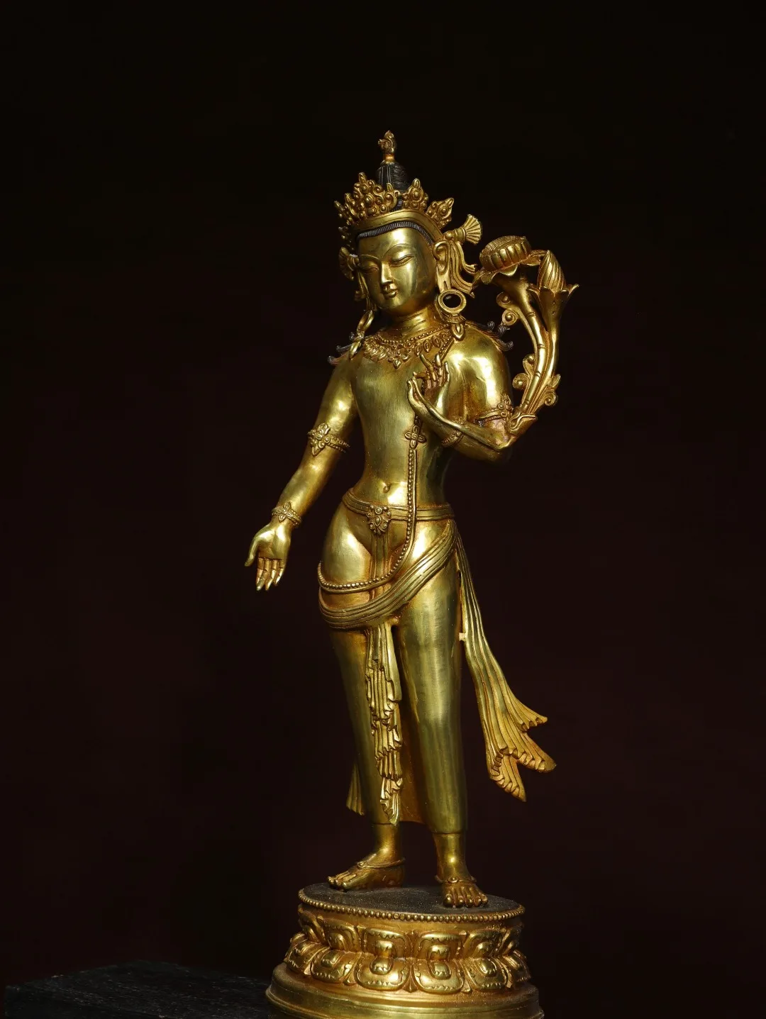 

27"Tibetan Temple Collection Old Bronze Gilded Cinnabar Mud gold Station Tara Buddha Double Lotus Platform Worship Hall