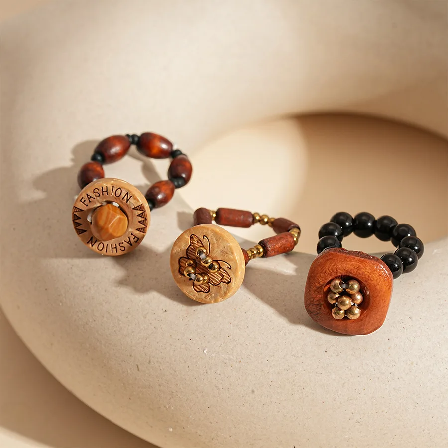 Vintage Wooden Rings for Men Women Butterfly Square Round Shape Elastic Rings Knuckle Joint Ring Ladies Fashion Finger Jewelry