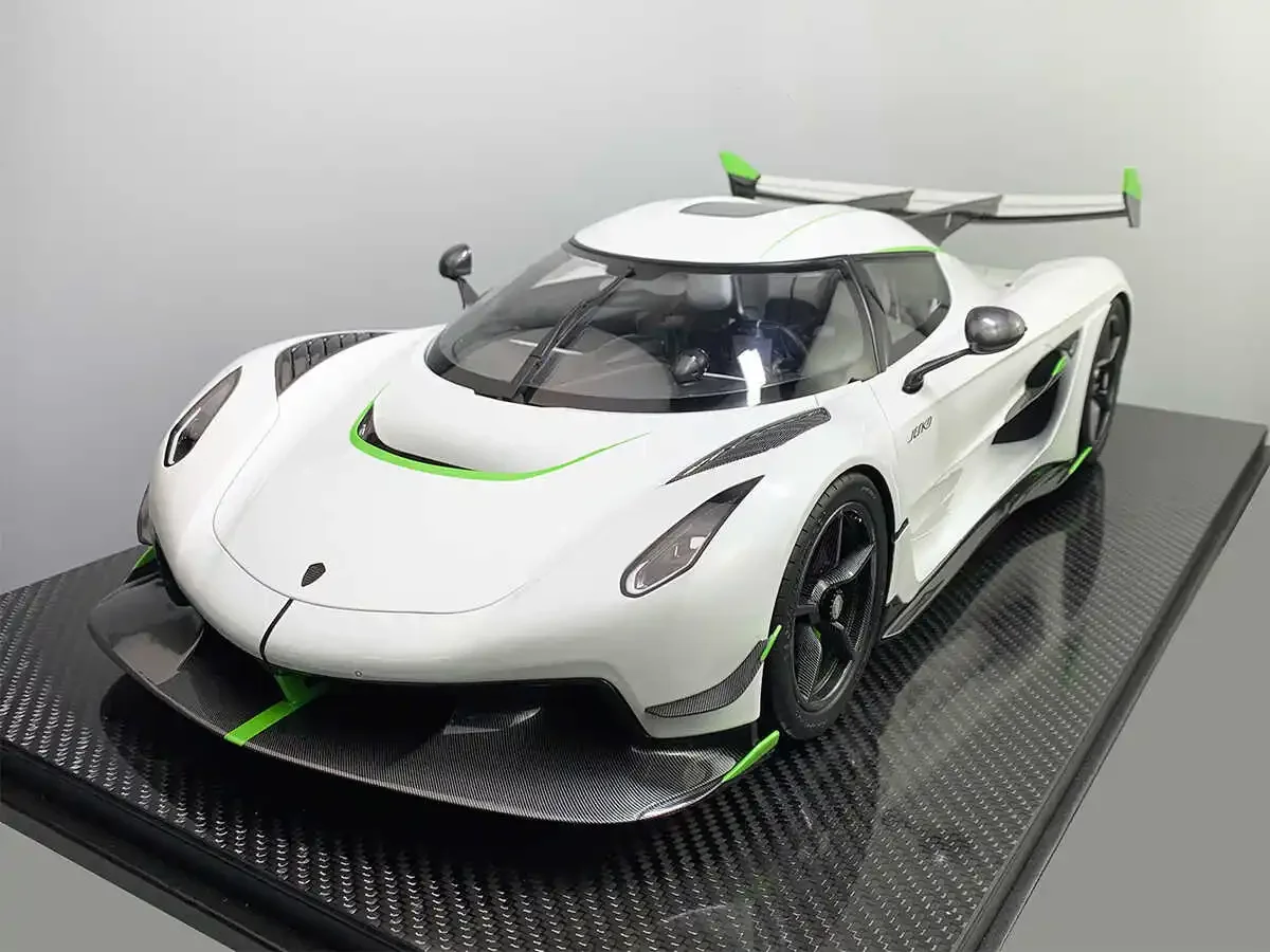 Frontiart FA 1:8 Jesko Crystal White Simulation Limited Edition Resin Metal Static Car Model Toy Gift