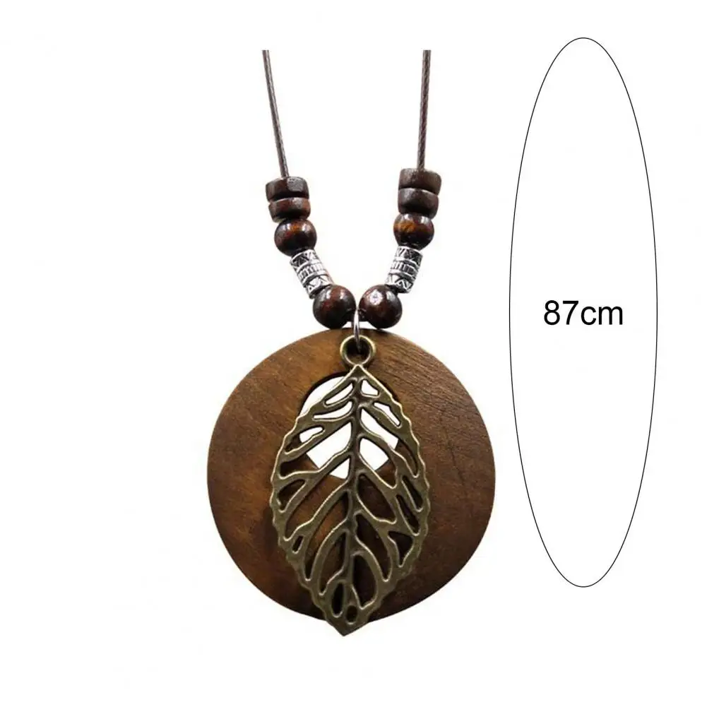 Retro Long Sweater Chain Rope Necklace For Women Round Wood Rose Flower Leaf Elephant Bird Pendant Party Jewelry Gift Collar