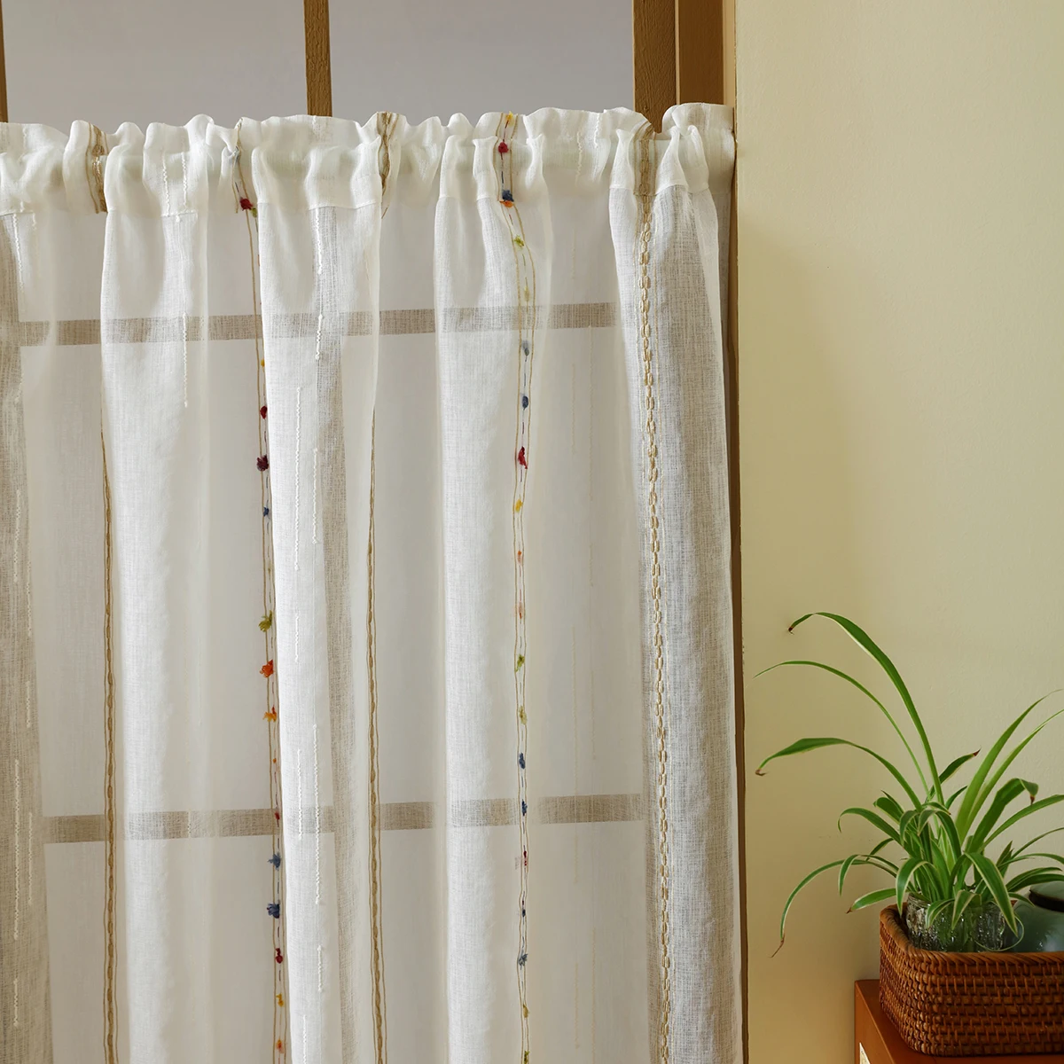 1pc Nordic Style Colorful Stripe Tufted Short Curtain, Rod Pocket, Pom Half Window Curtain for Living Room, Home Decor