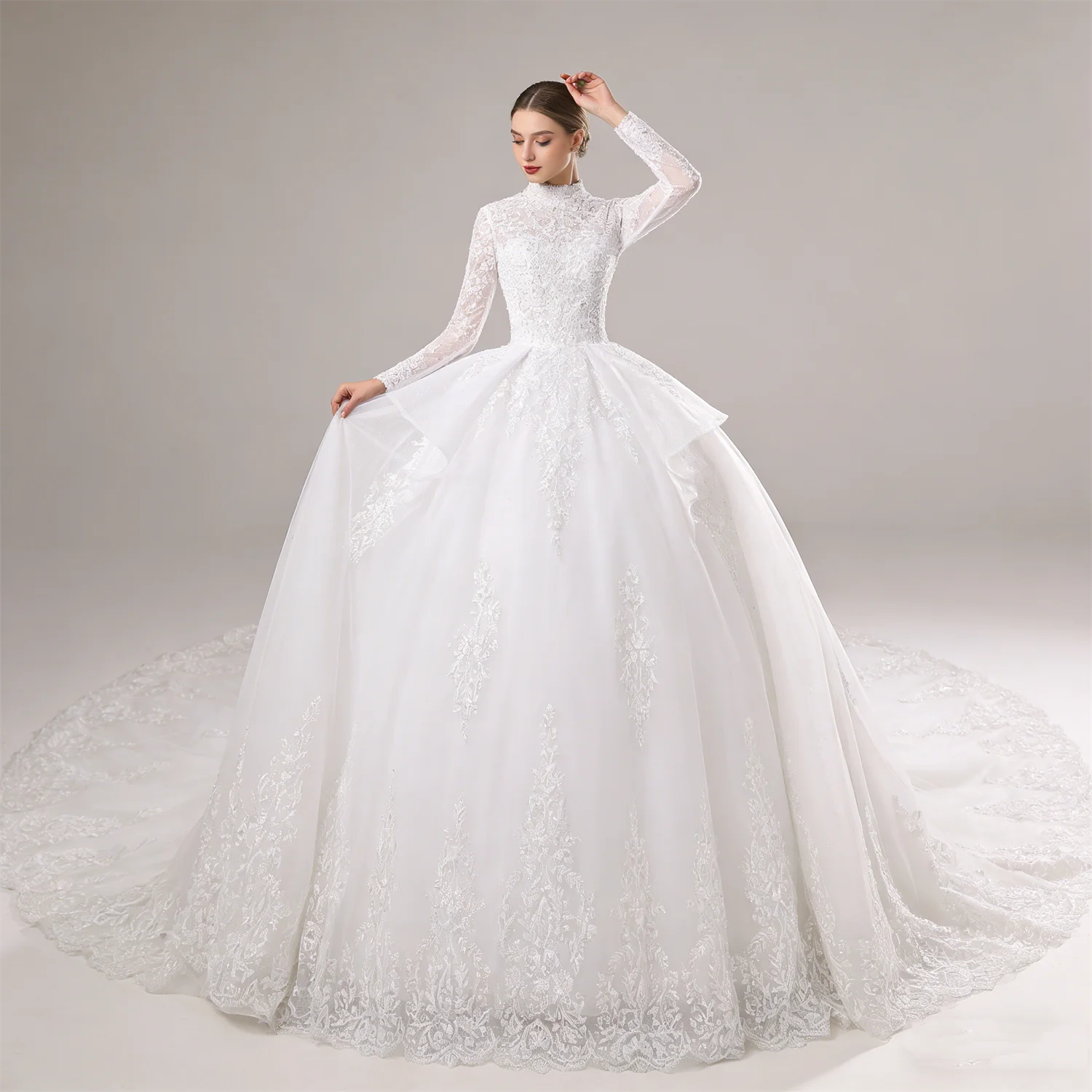 

Charming White Long Sleeve Wedding Dresses High Neck Lace Applique A Line Sweep Train Bride Bridal Gown Robe De SoireeCustomized