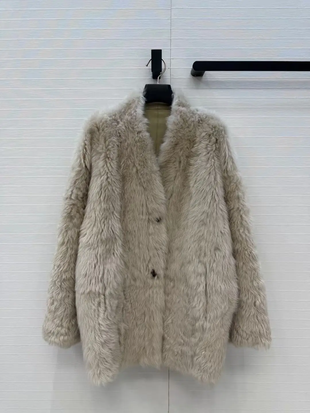 Women Natural Curly Sheepskin Shearling Fur Coat, V Neck Double Button Fur Integrated Jacket, Loose H-Shape Luxury Winter Genuin