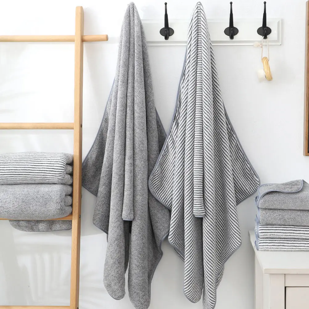 

Coral Fleece Bath Towel Beach Adult Shower Thickened Home Polyester (Polyester) Water Absorption Bathing