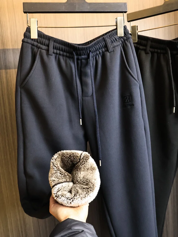 

Thickened Winter Casual Pants Men's Straight Leg Leisure Trousers Pure Color Dervo Lamb Velvet Fabric Breathable Polyester Fiber