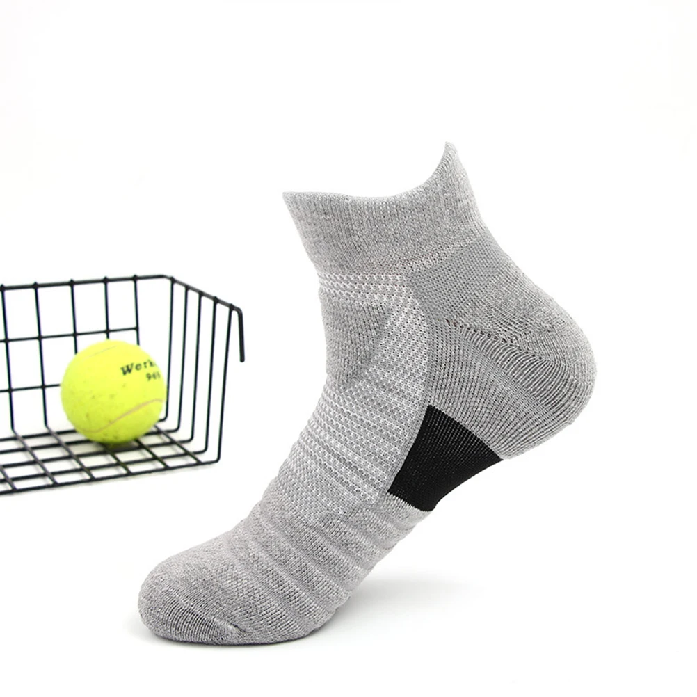 6Pairs Men Breathable Sports Socks Non-Slip Short Outdoor Ankle Socks Running Basketball Athletic Comfortable Elastic