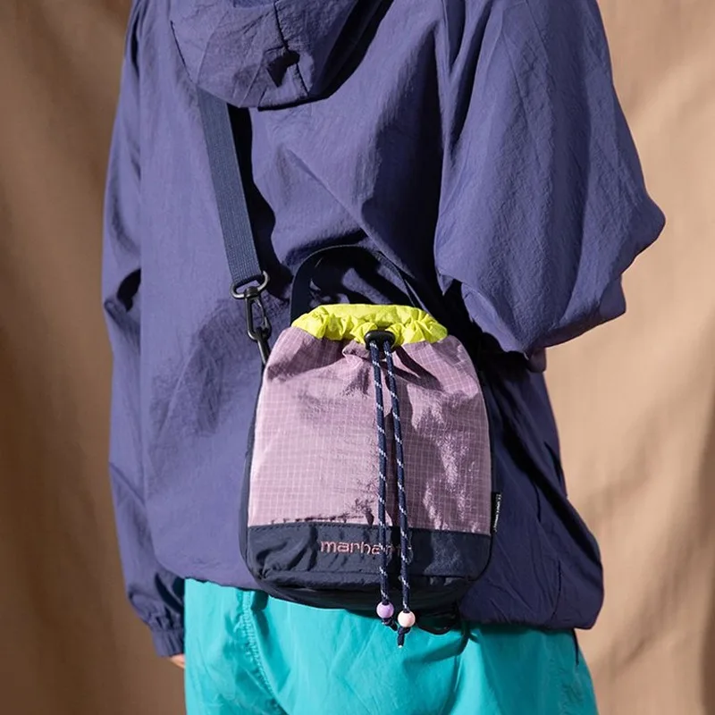 

Lightweight Drawstring Crossbody Bucket Bag for Adults, Perfect for Daily Casual Outings, Short Outdoor Walks, Shopping Trips