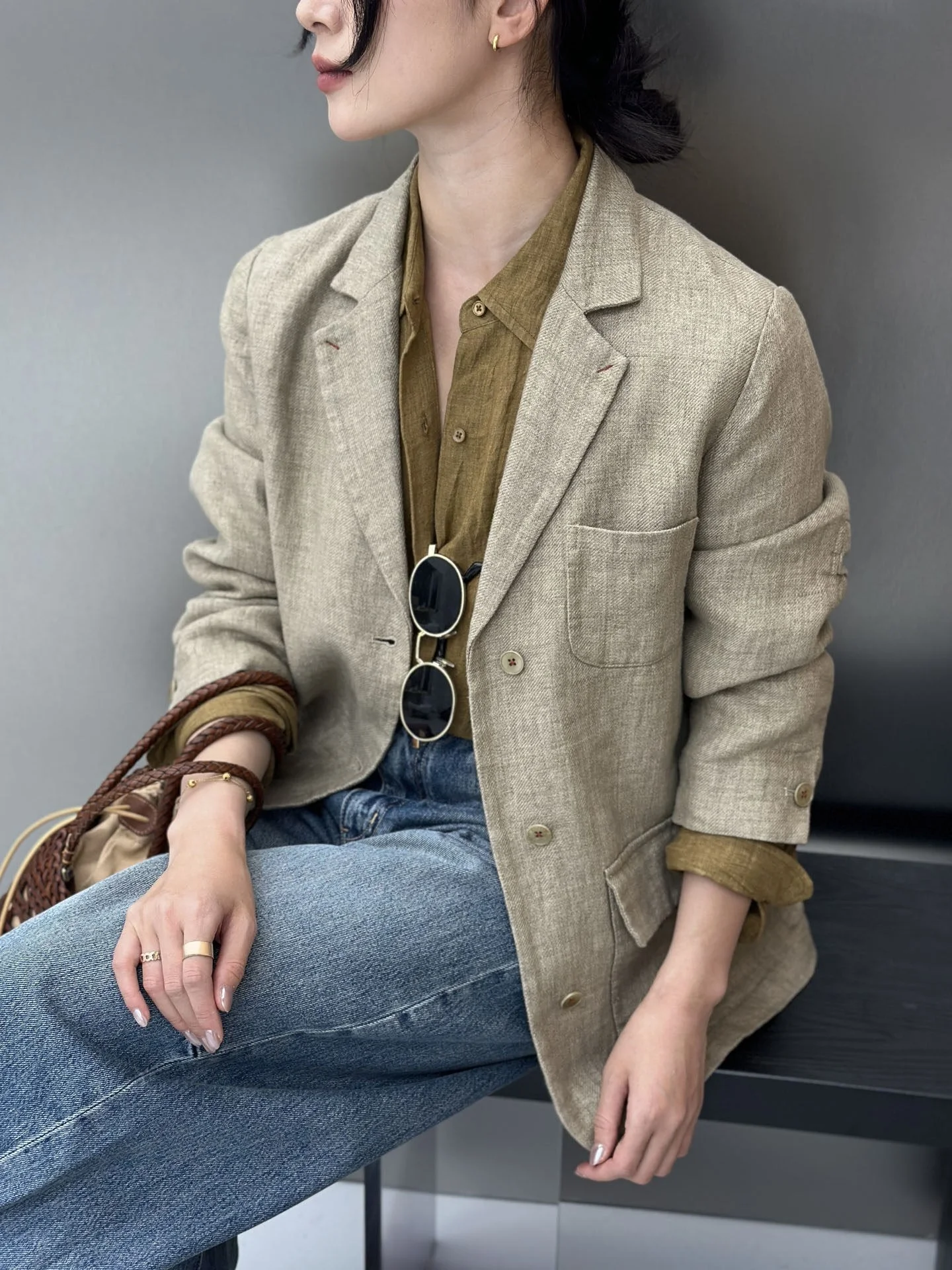

Bodhl Early Spring Casual Loose Fit Ladies Linen Jaet Collared Multi-ket Outerwear Resistant to Deformation