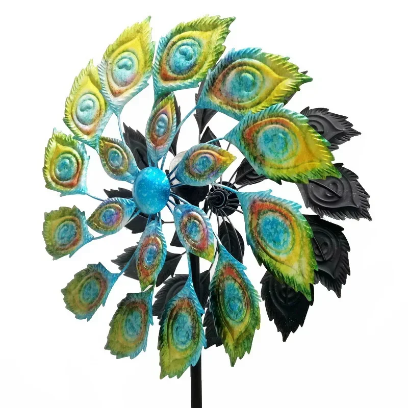 

Foreign trade European and American wind energy rotation new outdoor garden lawn insert painted peacock garden wrough