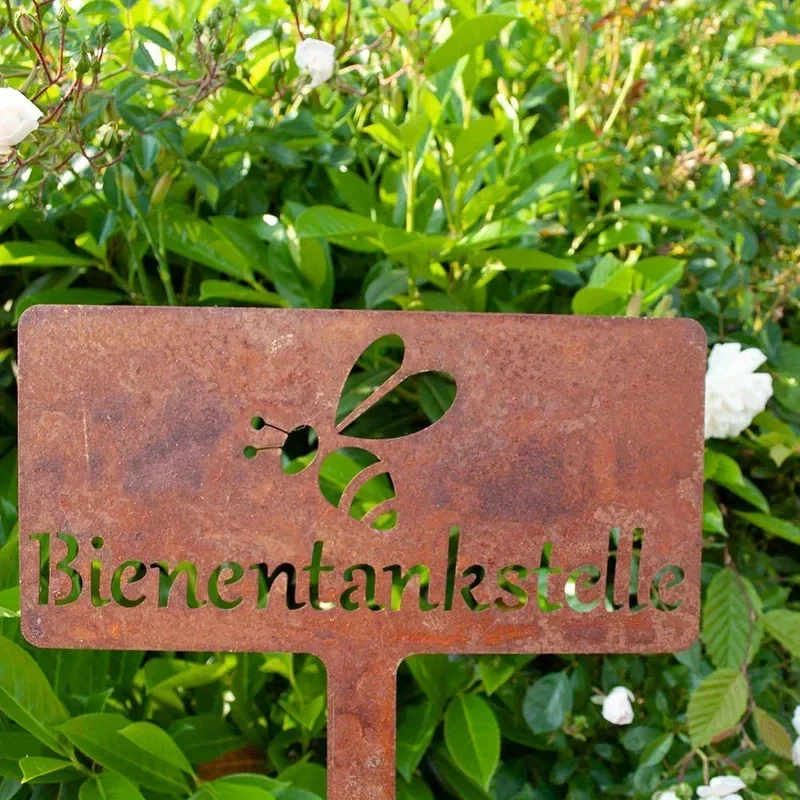 1PC Rustic Metal Beehive Garden Stake Sign Universal Spring Summer Outdoor Plant Markers Easter All Seasons Decor