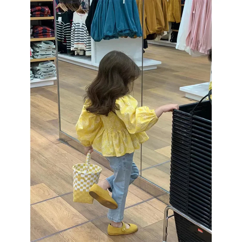 4772C ملابس الفتيات 2023 الكورية الربيع فتاة جديدة الأزهار قميص طويل الأكمام أو تسعة البوق الجينز الحلو فتاة الملابس