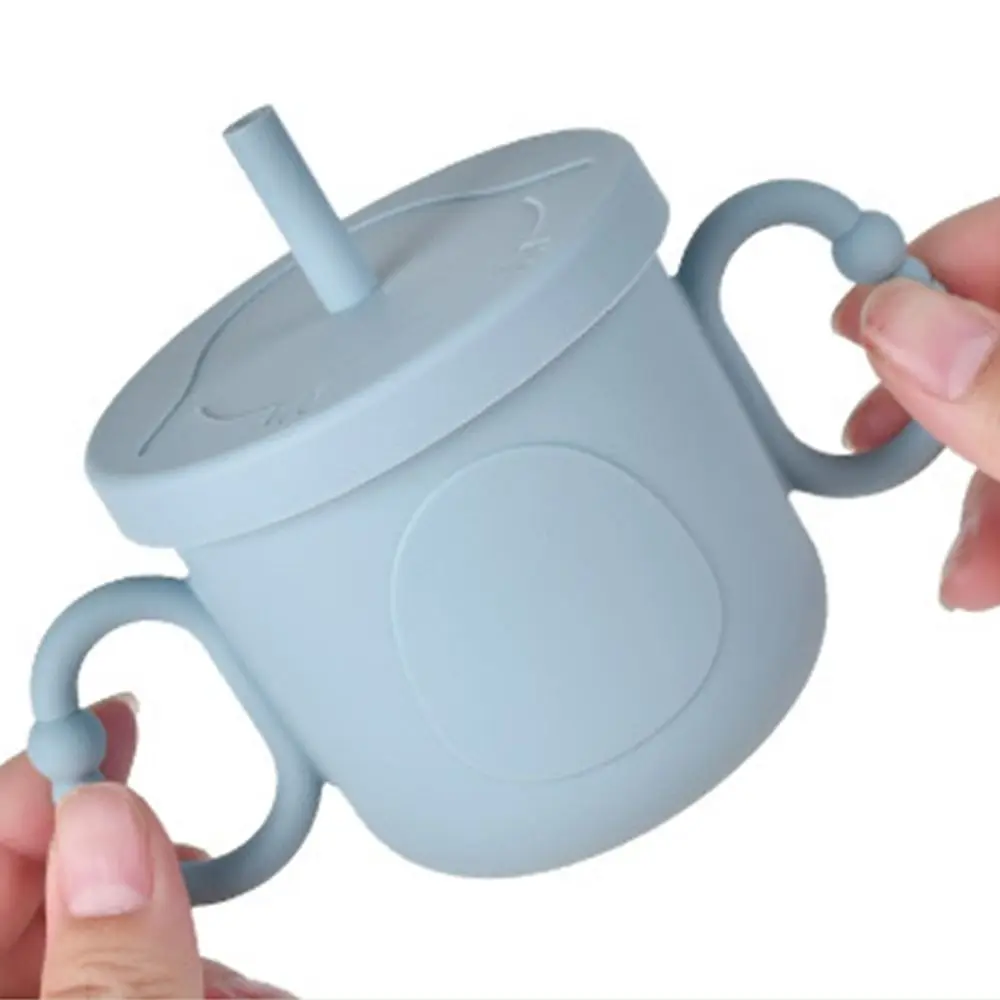 

Silicone Baby Training Cup Portable 200ml Toddler Sippy Cups Double Handle with Lid Toddlers Straw Water Bottle Liquid Feed