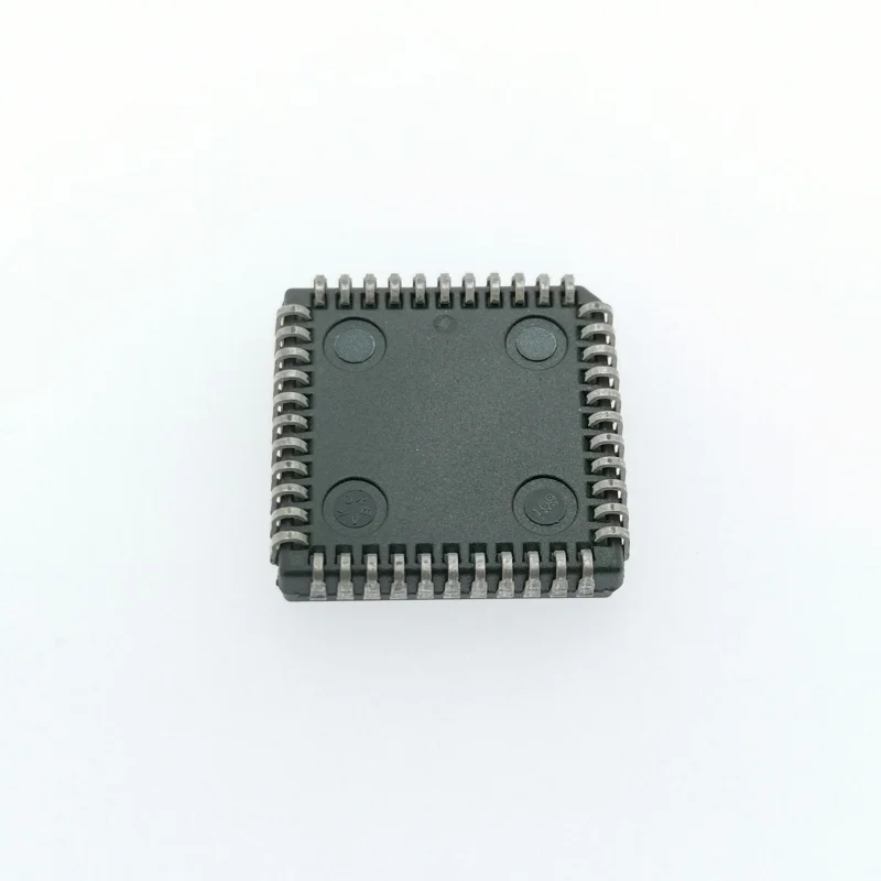 5PCS XC9572XL-10PC44C PLCC-44