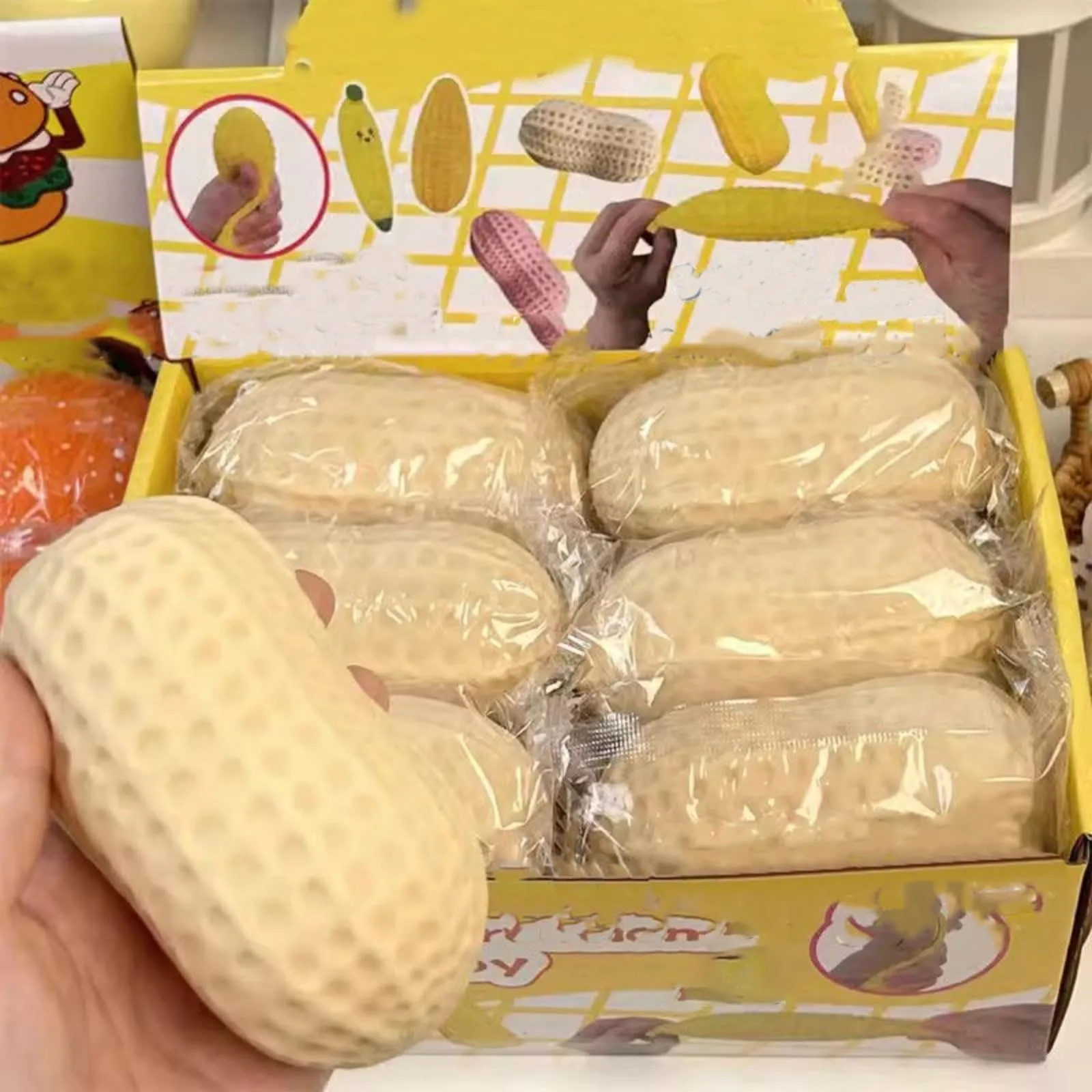 Simulation Peanut Slow-Rebound Squeeze Toy, Stress Relief, Ventilated and Fun, Cute Large Toy Ball, Party Gift