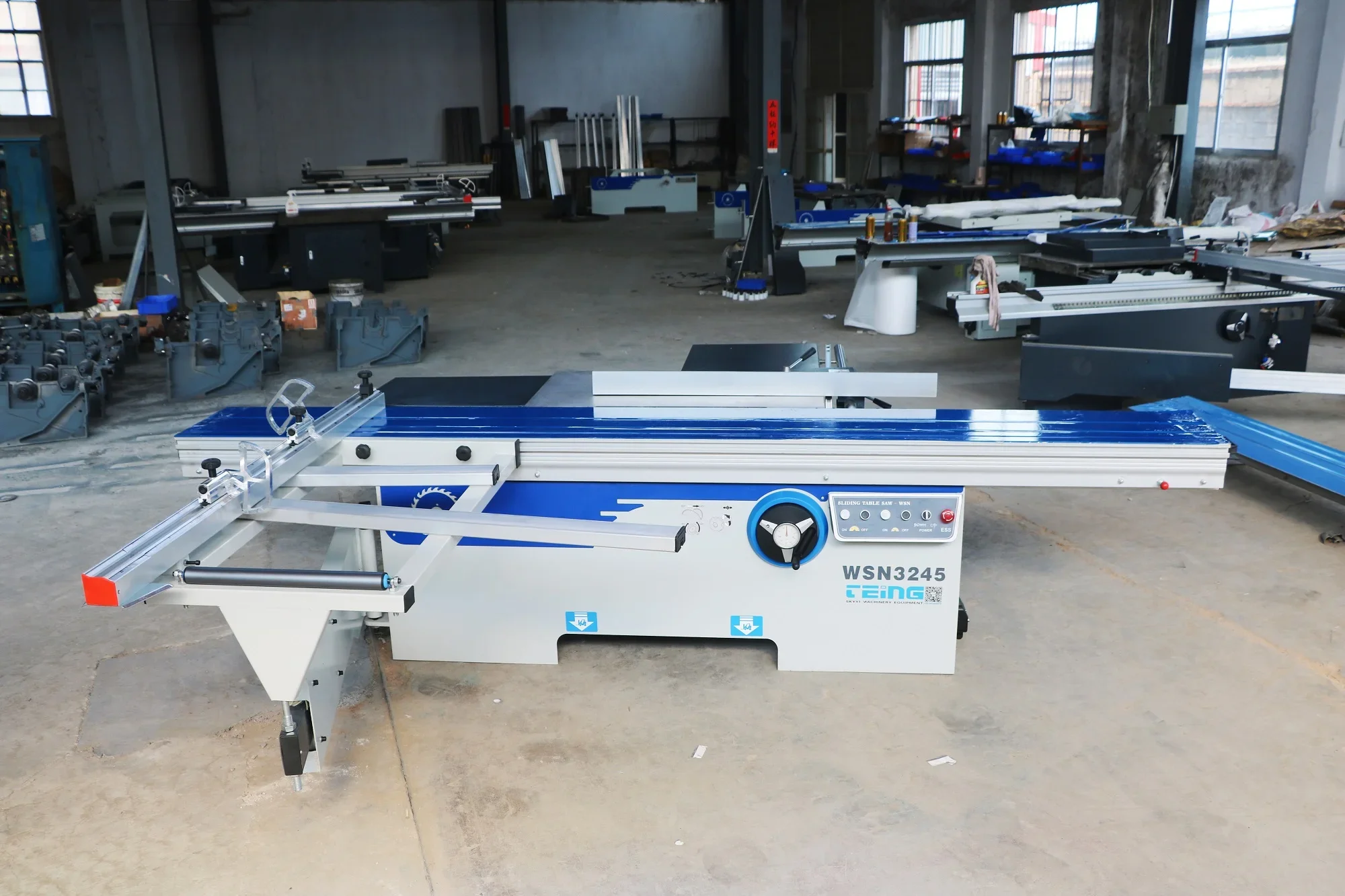 

Newest Design Economic Wood Cutting Machine 6128 6130 6132 Sliding Table Panel Saw For Small Business