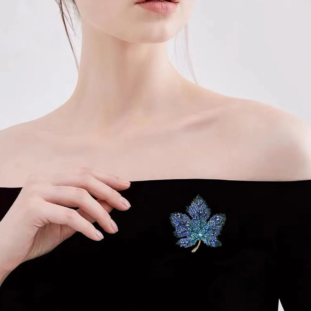 

Jewelry Gradient Maple Leaf Brooch Vintage Brooches for Women Grace Fall Holiday Blue Miss