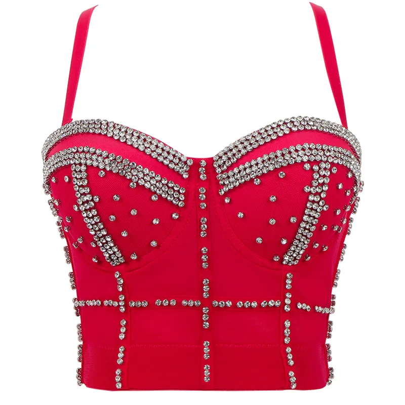 Perline per unghie rosse nette, reggiseno con diamanti brillanti, forma a lisca di pesce, petto esterno, barra per la doccia, abito da spettacolo, raccolta