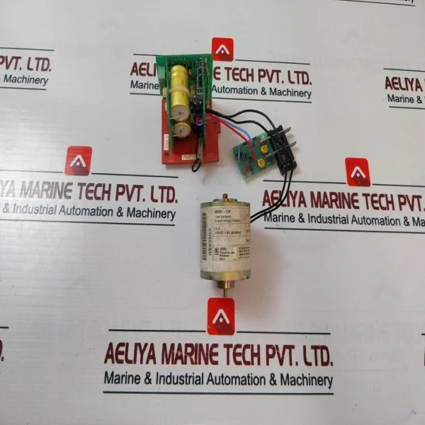 

685 690, выпуск пониженного напряжения с задержкой времени, новый оригинальный точечный Plc