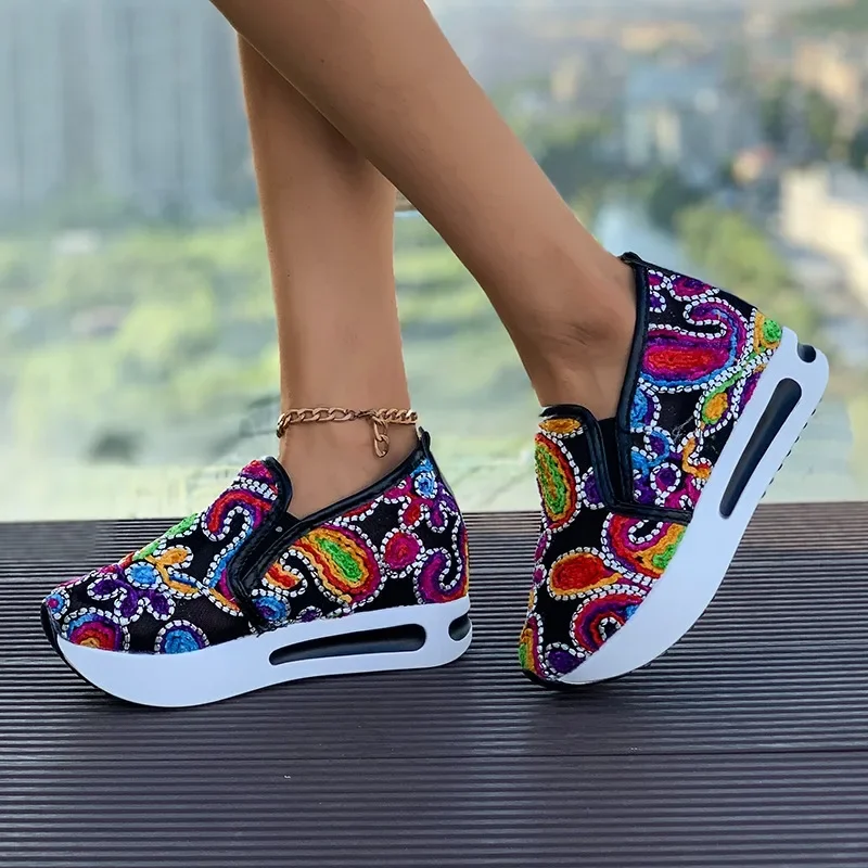 

Women's Shoes 2025 Hot Sale Slip on Women's Vulcanize Shoes Fashion Plus Size High Quality Round Toe Comfortable Casual Shoes