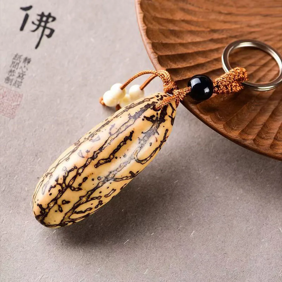 Creative Motorcycle Accessories Keychain Unisex 3-5cm Thousand Eye Bodhi Seeds Wooden Pendant Backpack Riding Amulet Decoration