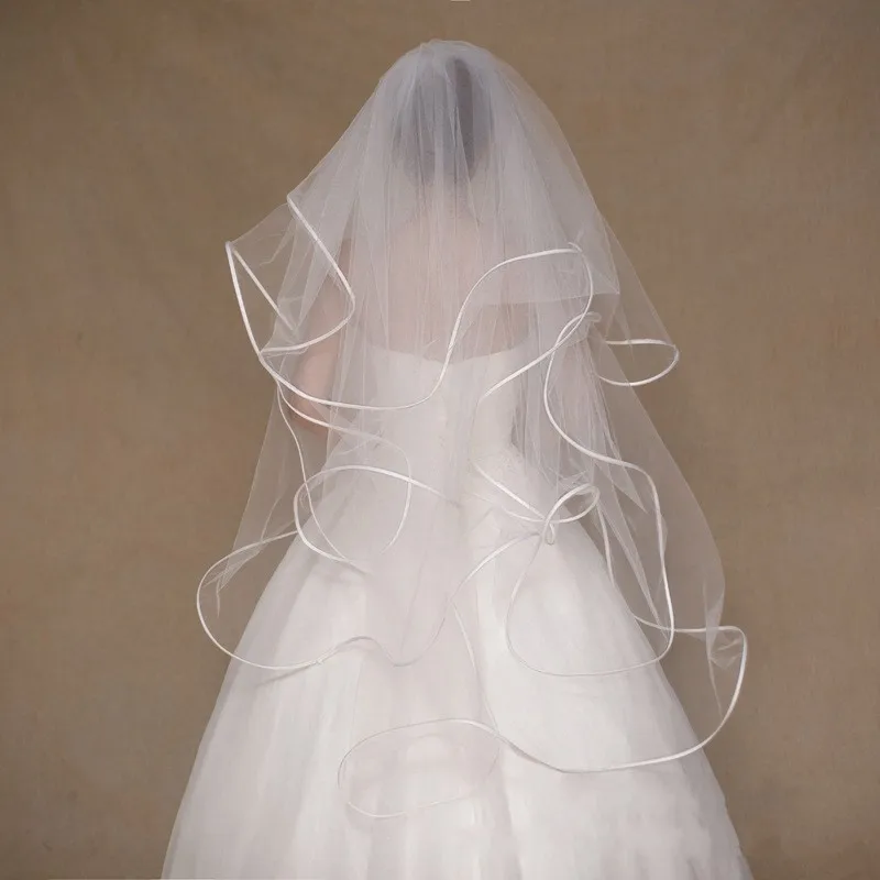 Elegant Welon Ivory Wedding Veil Ribbon Edge with Comb Sexy Bridal Veils Velo de novia Bridal hair accessories boda