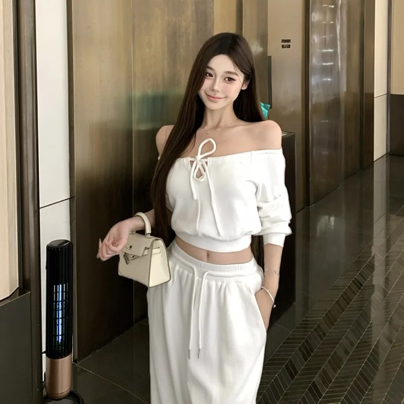 

Осень 2023, комплект с капюшоном American Lazy Sle ort, женская модная повседневная одежда, длинные брюки, костюм из двух предметов, дизайн Sensation для похудения