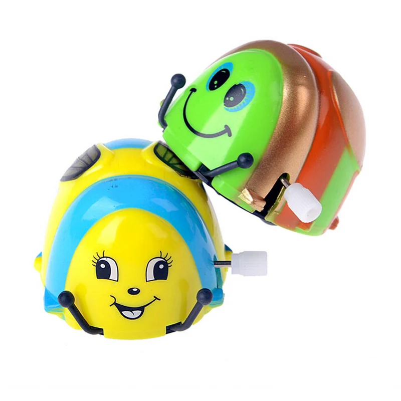 1pc Random Clockwork Beetle Toy 2018 Funny Cartoon Animal Type Kids Baby Toys Small Chain Beetle Dump On the Chain