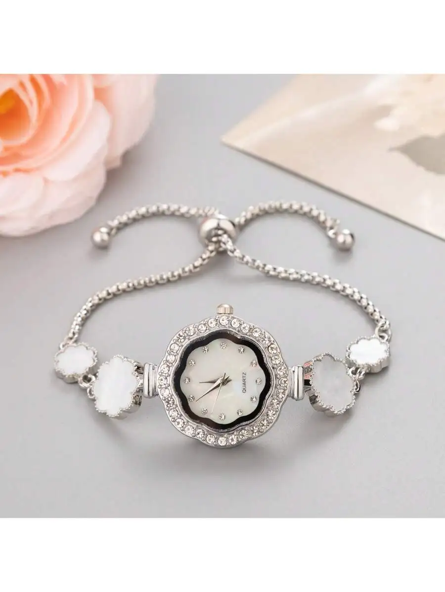 

New Arrival Casual Flower Design Women's Wristwatch, With Cute Small Dial, Crystal Decorated Floral Strap, Alloy Quartz Watch,