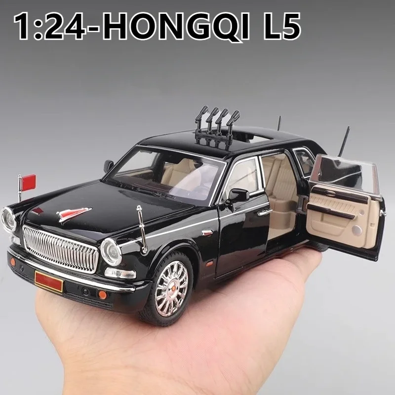 1:24 HONGQI L5 Alloy Limousine Luxy Car Diecast Model 70th Anniversary Parade Car Decorative Trendy Ornaments For Friend Gift