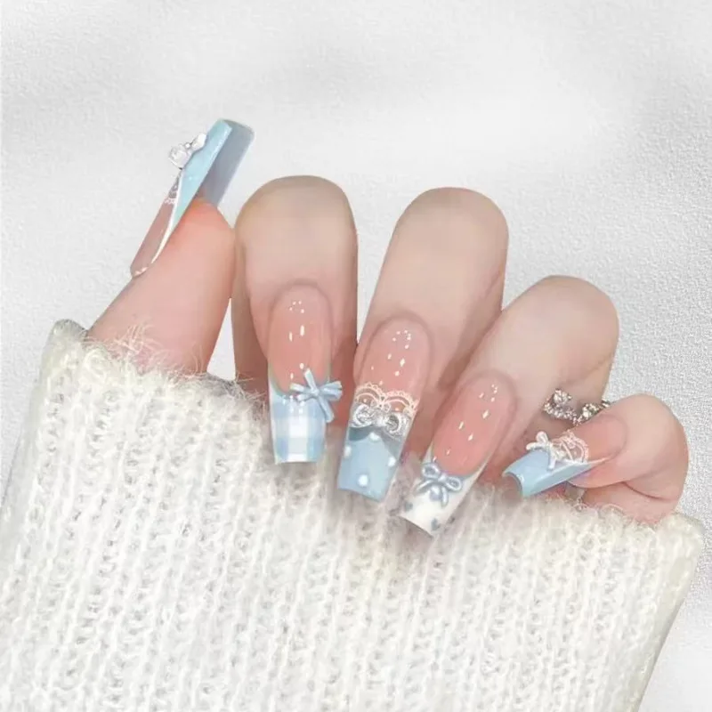 10 stks Nieuwe Blauwe Vlinder Raster Druk Op Nagels Leuke Strik Cat's Eye Nail Patch Vrouwen Meisjes Kawaii Afneembare Koreaanse Nep Nagels