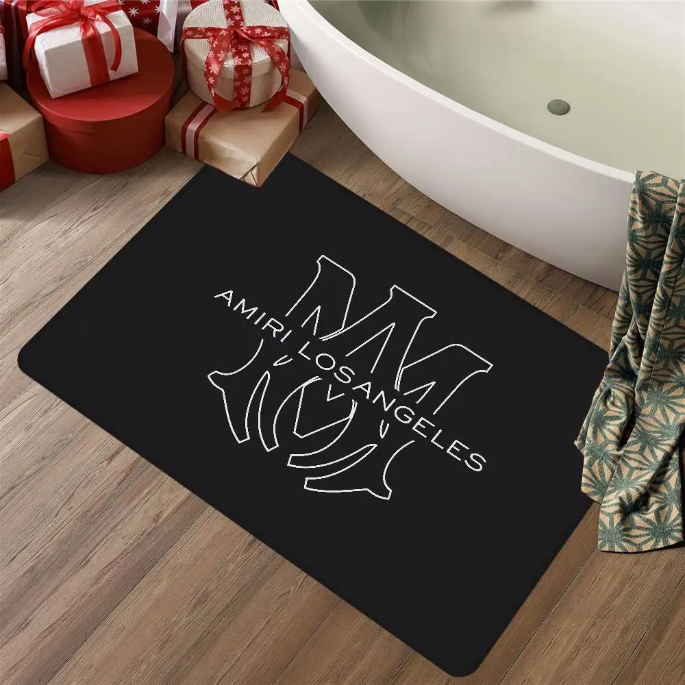 تصميم فاخر A-Amiries الكلمة حصيرة المضادة للانزلاق امتصاص الماء شريط طويل وسادة غرفة نوم حصيرة Alfombra