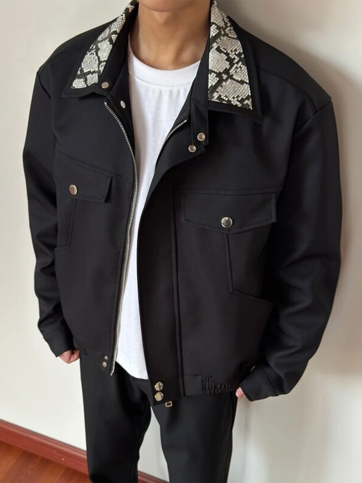 

Мужская куртка Bla Collared Jaet в уличном американском стиле Cleanfit, рабочая одежда, лимитированная серия к Году Змеи от Cloth Brother Blog