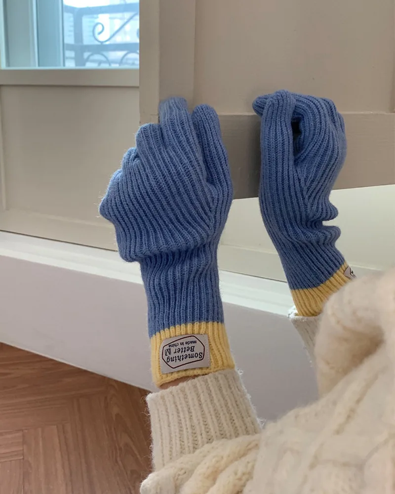 luvas-de-la-quentes-com-tela-sensivel-ao-toque-para-casal-luvas-de-dedo-separado-em-cor-pura-para-outono-inverno