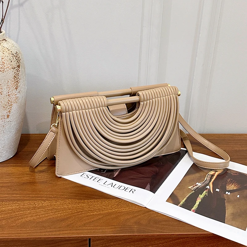 

Functional Casual Crossbody Bag With Large Capacity For Commuter Business In Minimalist Solid Color Style