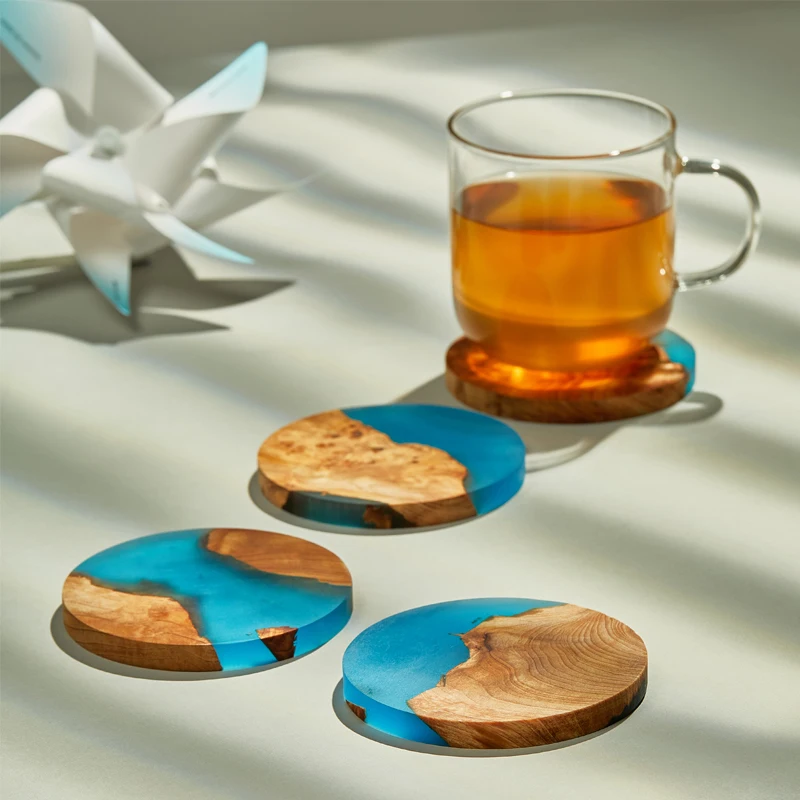 

Round Wooden Coasters with Epoxy Resin, Bar Coaster for Drinks, Modern Coasters for Bar Kitchen Home Apartment ﻿