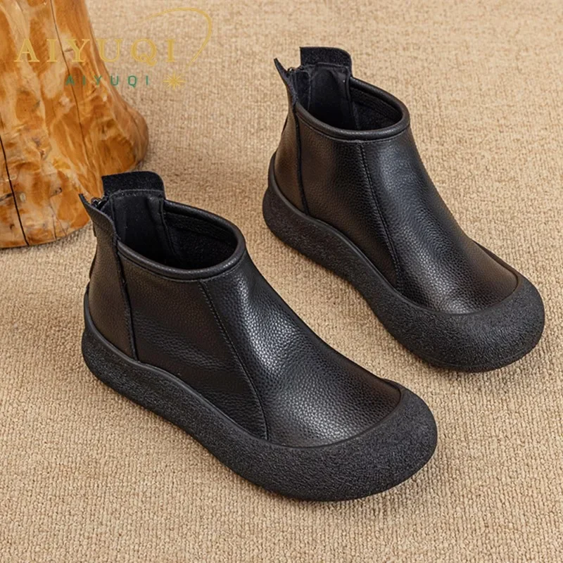 Fall/Winter Genuine Leather Ankle Boots Women Warm Non-Slip Shoes Flat Boots Fashion Rear Zipper Design Round Toe Flat Sneakers