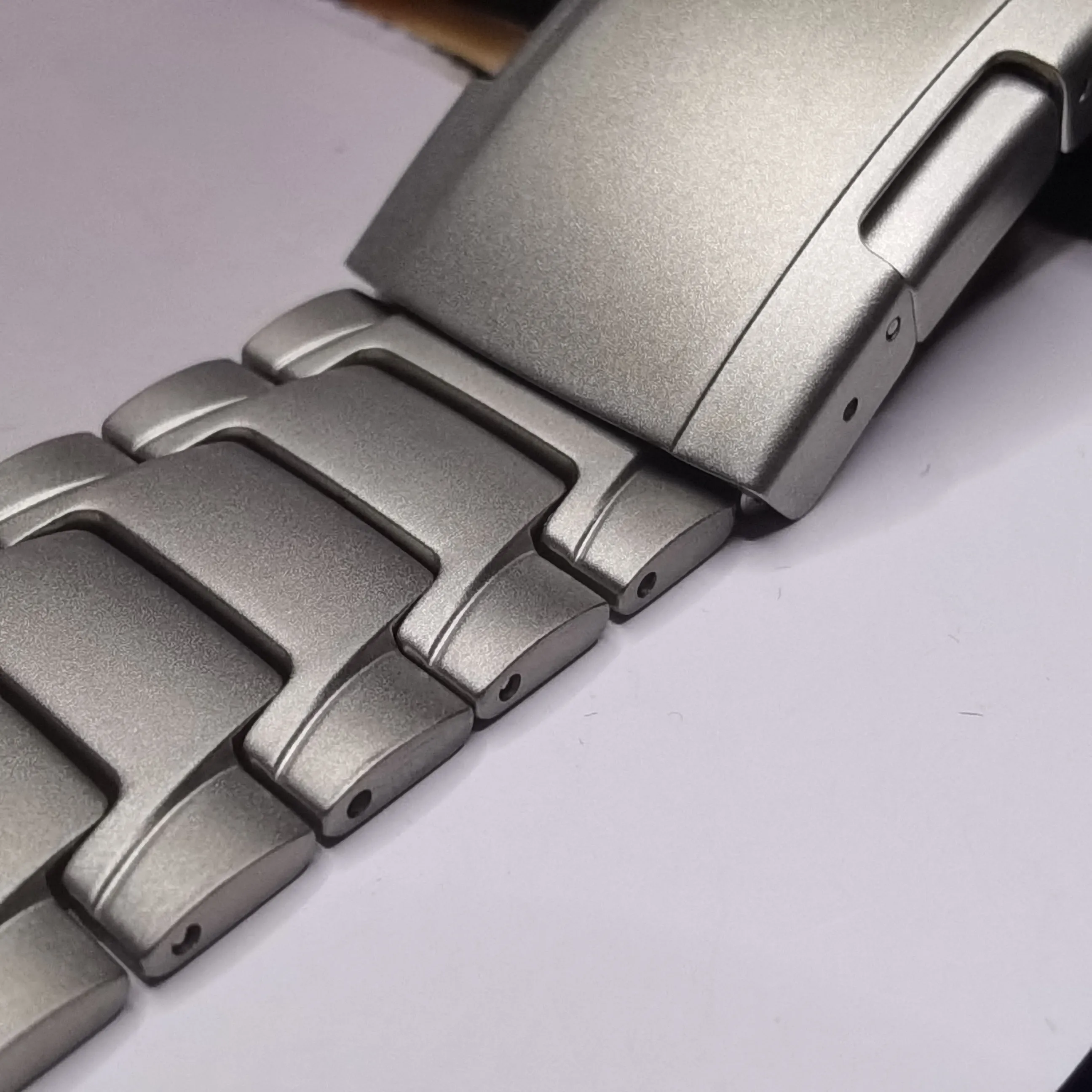 Titanium Bracelet For Apple Watch Ultra 2 1 49mm 45mm 44mm 42mm Luxury Metal Band For iWatch Series 9 8 7 6 5 4 se 40 41mm Strap