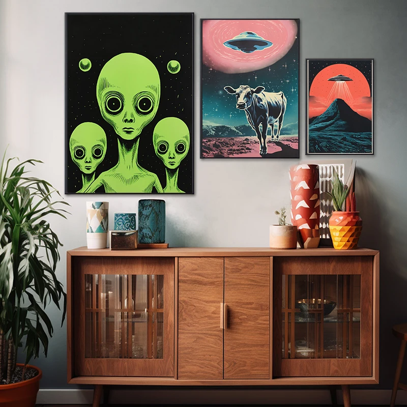 Vintage 50s Style Alien Invasion Art UFO Posters Smoking E.T. Prints Canvas Painting Wall Scifi Pictures Living Room Home Decor