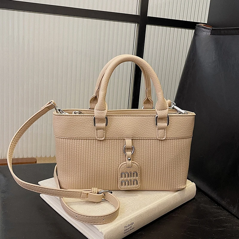 

Women’s Luxury Leather Classic Fashion Shoulder Stylish Tote Bag Elegant Designer Crossbody Handbag For Urban Wear