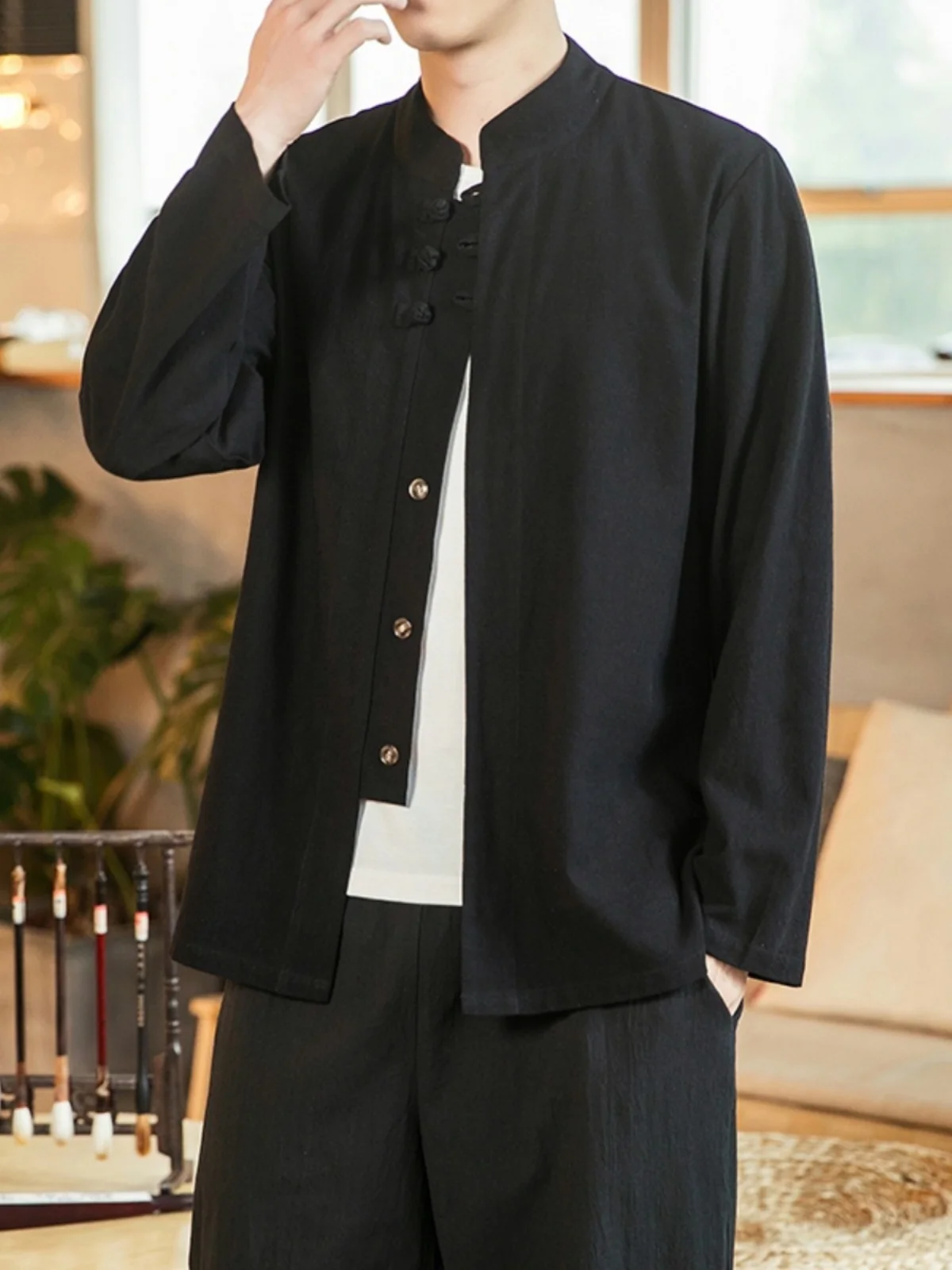 

Новая мужская льняная рубашка в китайском стиле с длинным рукавом, весна-осень, модный брендовый дизайн, на пуговицах, с воротником-стойкой, улучшенный костюм Ханьфу/Тан